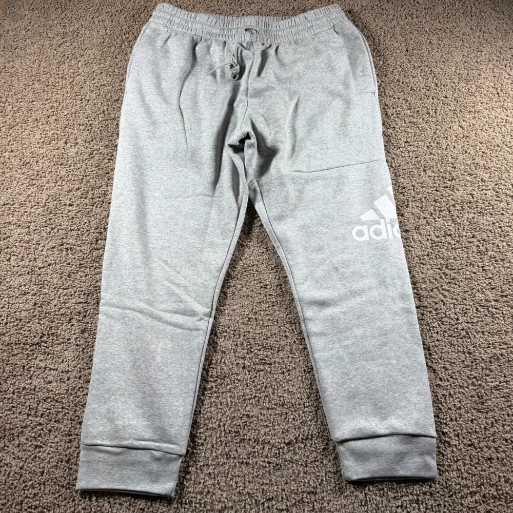 Adidas Fleece Tapered Joggers Grey NEW mens XL/S athletic sweatpants cozy casual
